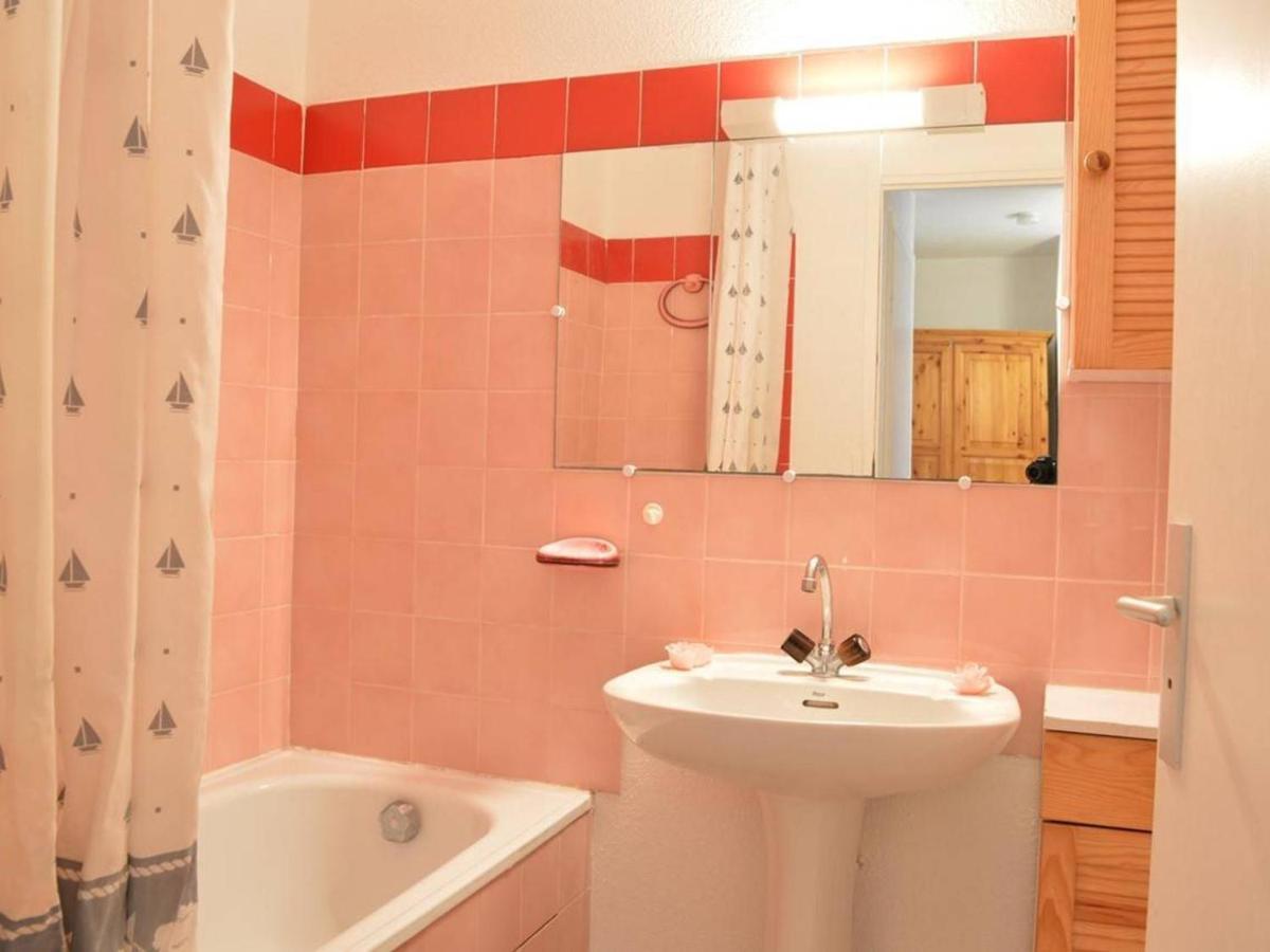 Appartement 2P, 4 Couchages, Terrasse Et Salon De Jardin A 200M De La Plage, Frejus - Fr-1-226A-22 Экстерьер фото