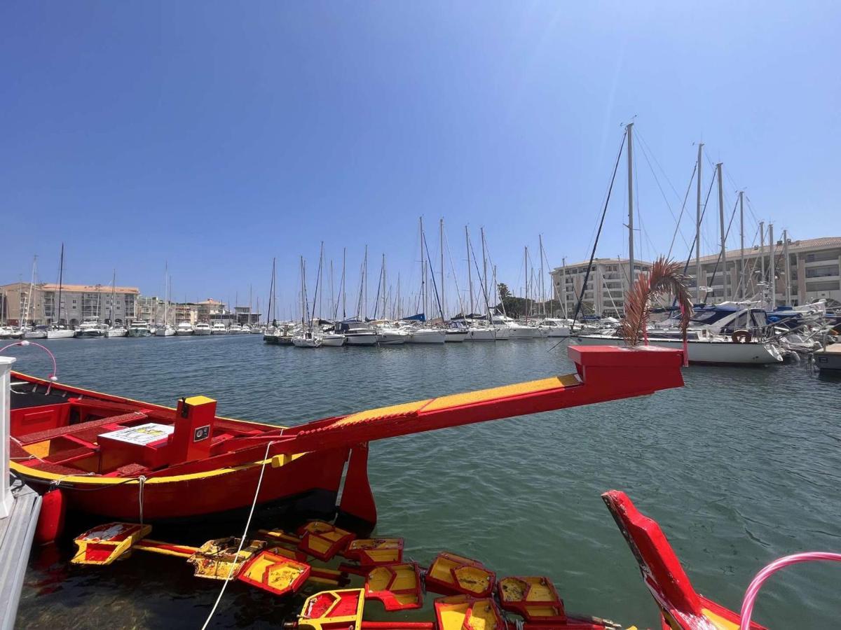 Appartement 2P, 4 Couchages, Terrasse Et Salon De Jardin A 200M De La Plage, Frejus - Fr-1-226A-22 Экстерьер фото